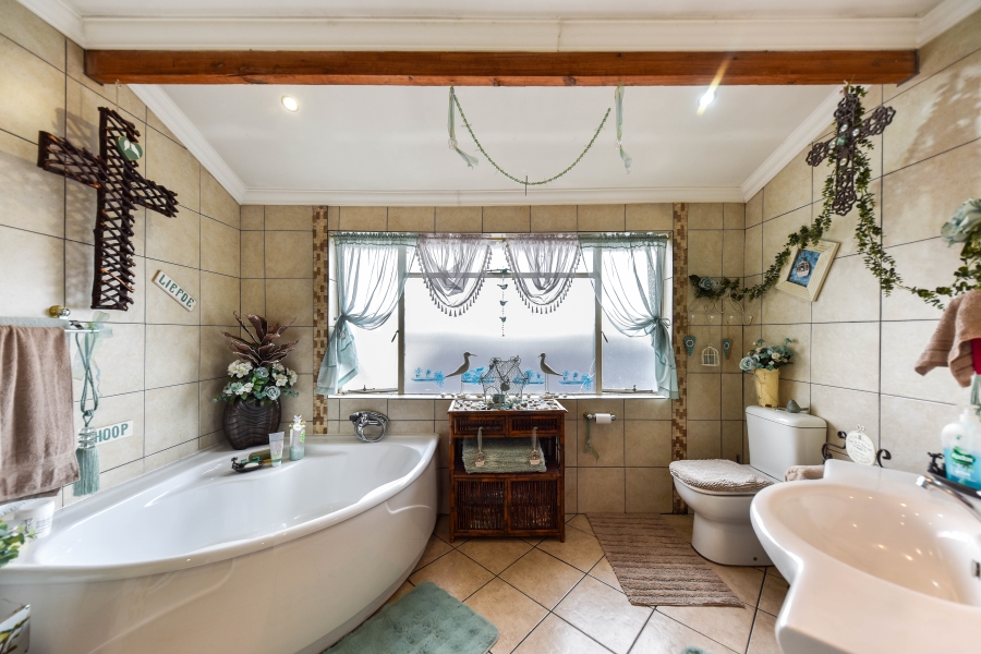 4 Bedroom Property for Sale in Wonderboom South Gauteng