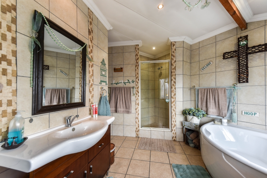 4 Bedroom Property for Sale in Wonderboom South Gauteng