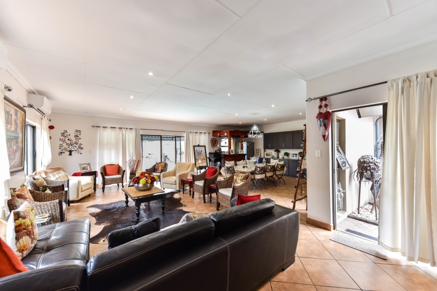 4 Bedroom Property for Sale in Wonderboom South Gauteng