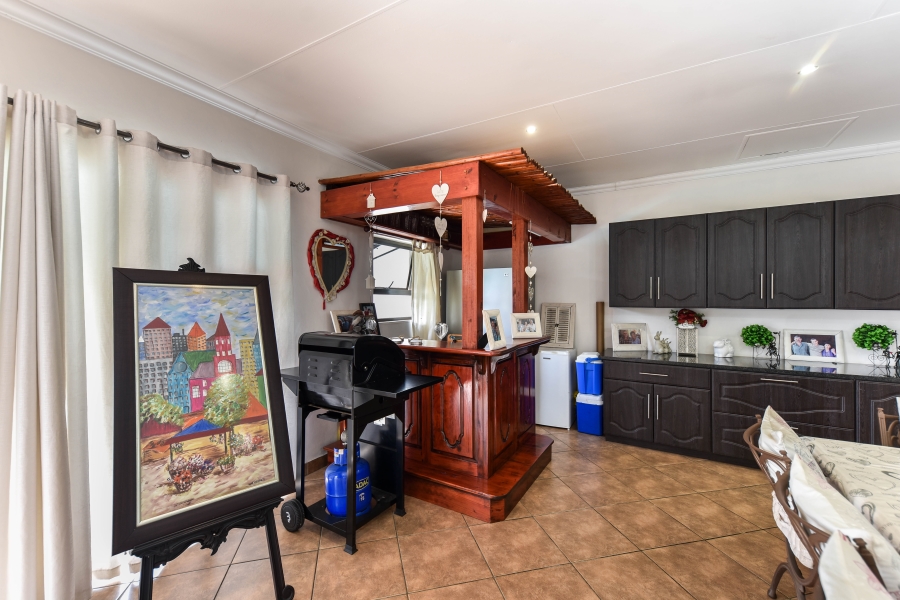 4 Bedroom Property for Sale in Wonderboom South Gauteng