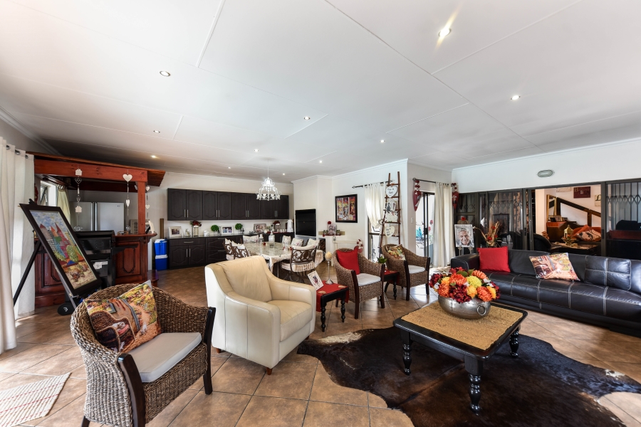 4 Bedroom Property for Sale in Wonderboom South Gauteng