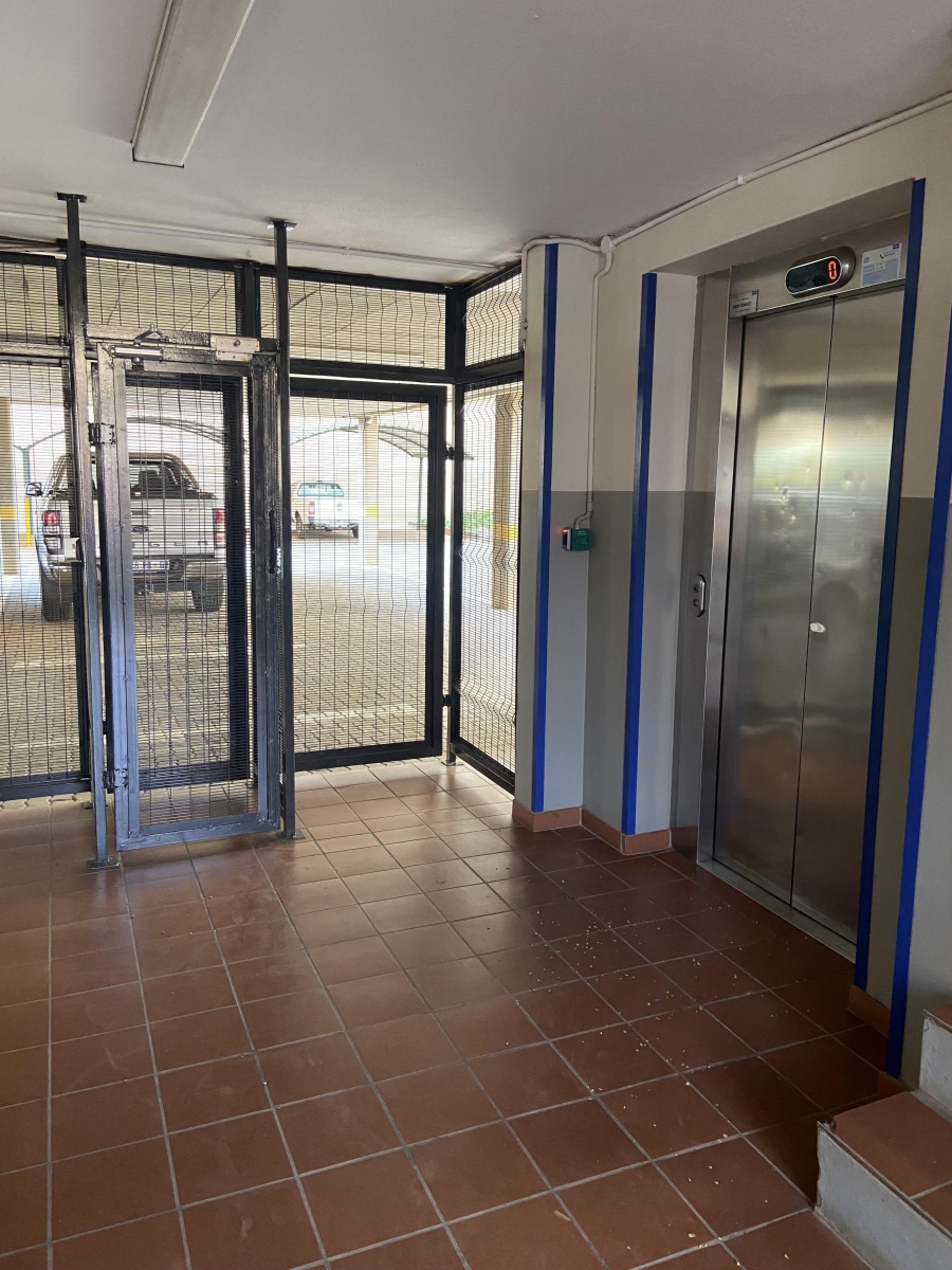 2 Bedroom Property for Sale in Hatfield Gauteng