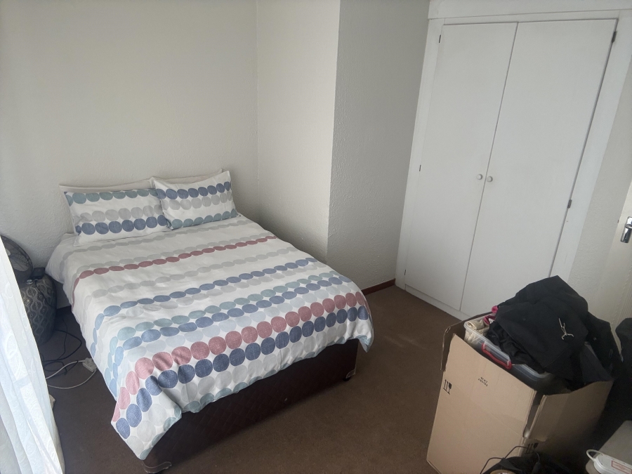 2 Bedroom Property for Sale in Annlin Gauteng