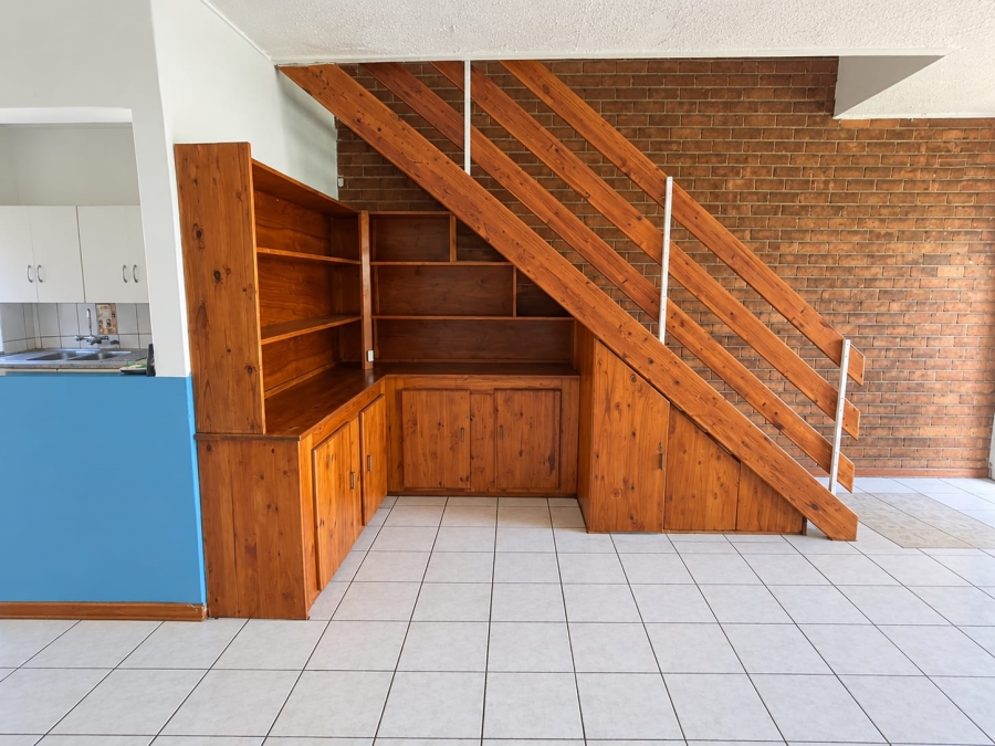 2 Bedroom Property for Sale in Rietfontein Gauteng