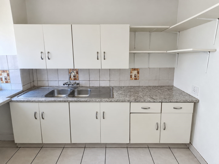 2 Bedroom Property for Sale in Rietfontein Gauteng