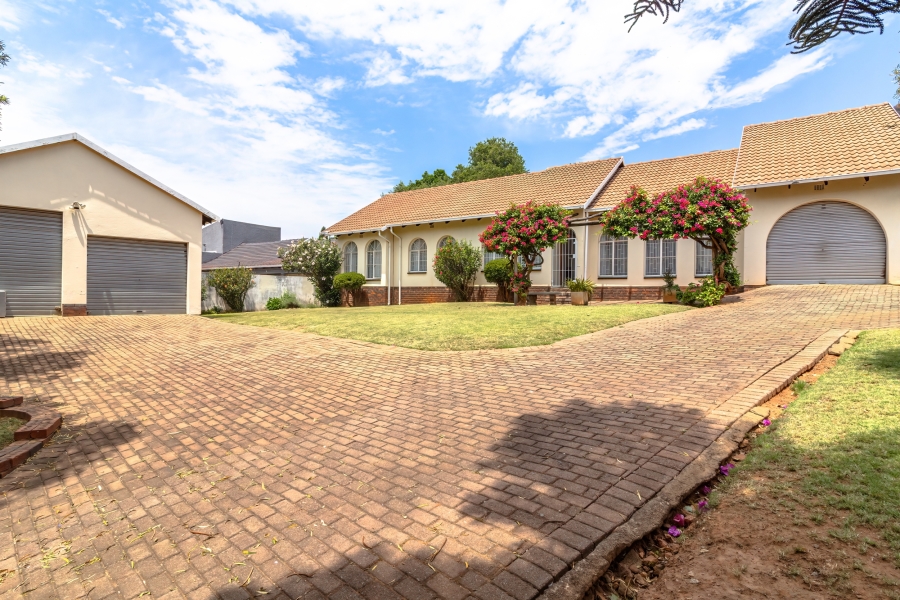 3 Bedroom Property for Sale in Weltevreden Park Gauteng