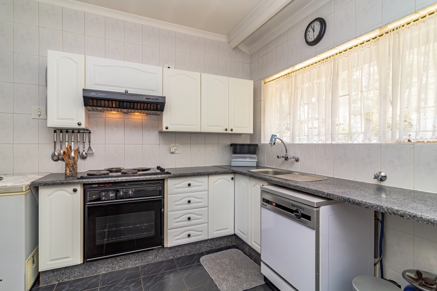 3 Bedroom Property for Sale in Weltevreden Park Gauteng