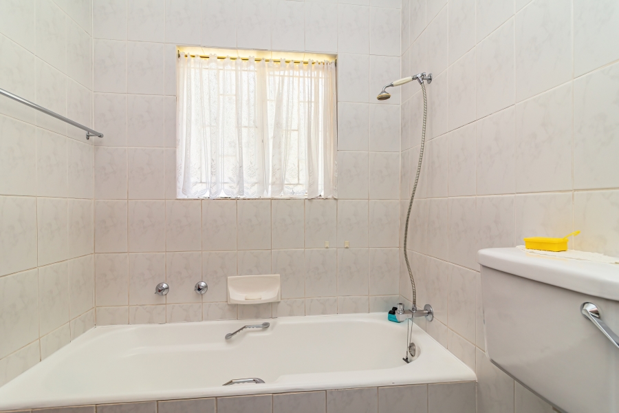 3 Bedroom Property for Sale in Weltevreden Park Gauteng