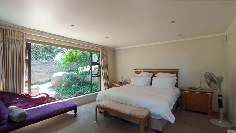 6 Bedroom Property for Sale in Morningside Gauteng