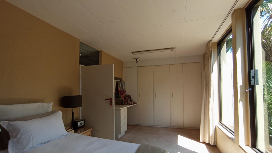 6 Bedroom Property for Sale in Morningside Gauteng