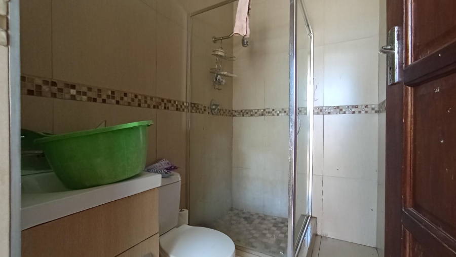 6 Bedroom Property for Sale in Morningside Gauteng