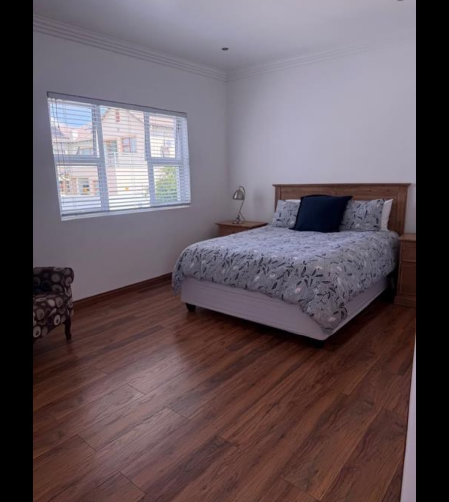 To Let 4 Bedroom Property for Rent in Bryanston Gauteng