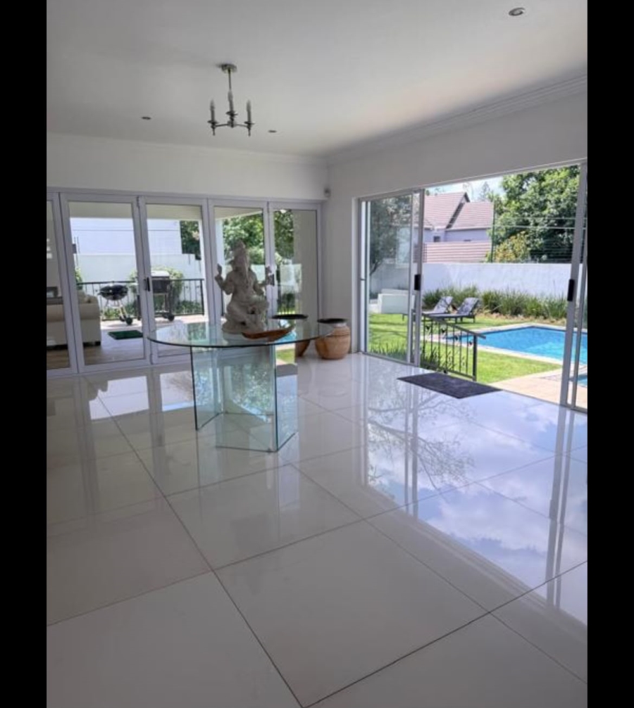 To Let 4 Bedroom Property for Rent in Bryanston Gauteng