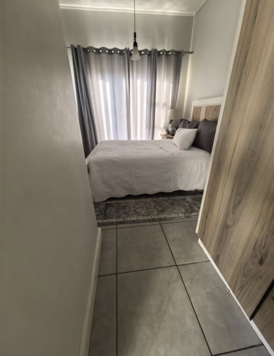 To Let 2 Bedroom Property for Rent in Waterfall Gauteng