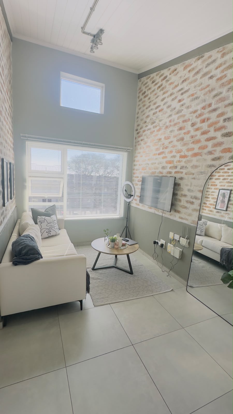 To Let 1 Bedroom Property for Rent in Northgate Gauteng