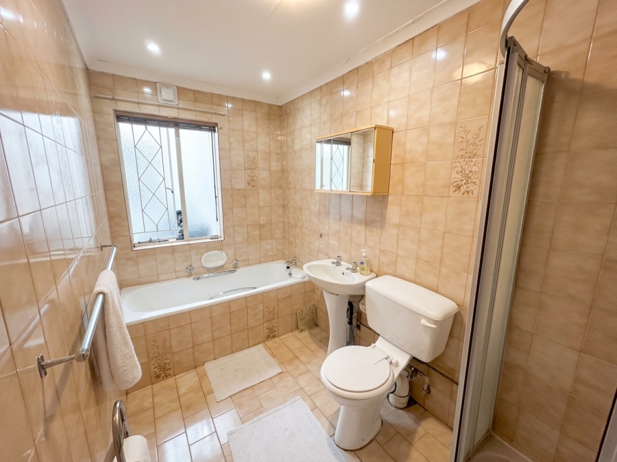 To Let 3 Bedroom Property for Rent in Vanderbijlpark CW 3 Gauteng