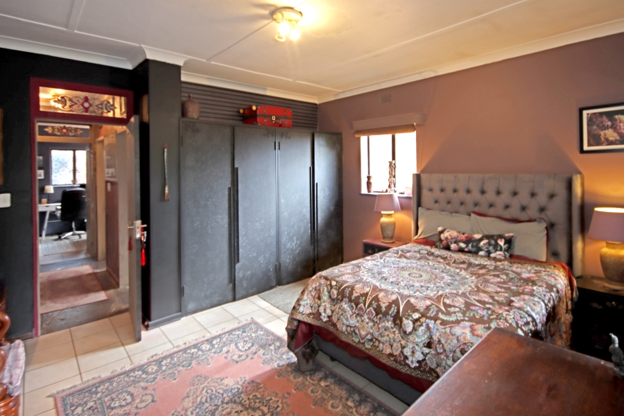 2 Bedroom Property for Sale in Robindale Gauteng