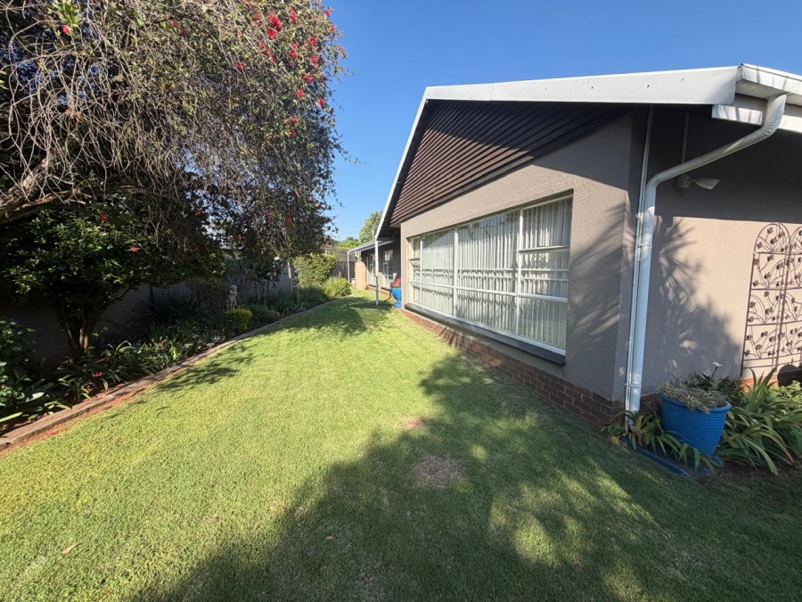 3 Bedroom Property for Sale in Dalpark Proper Gauteng