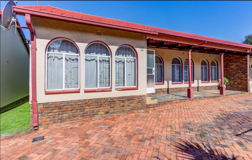 To Let 3 Bedroom Property for Rent in Edleen Gauteng