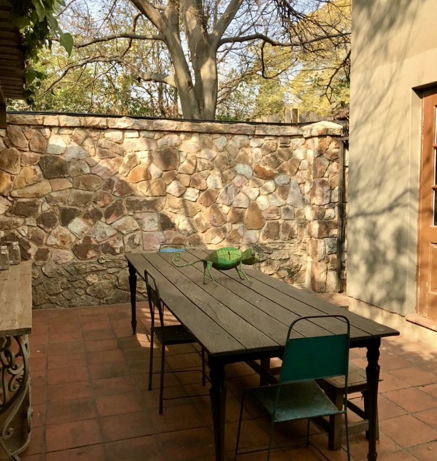 To Let 2 Bedroom Property for Rent in Westcliff Gauteng