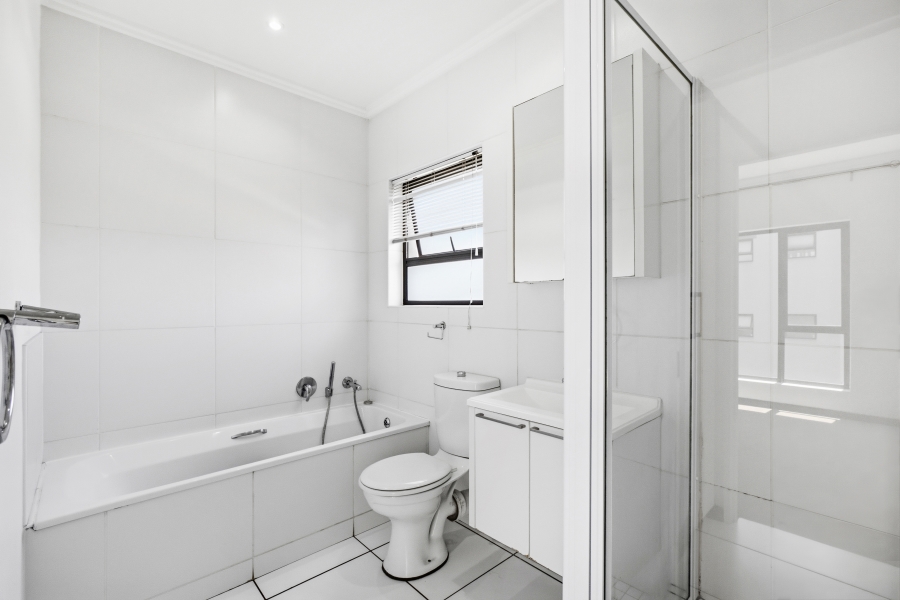 1 Bedroom Property for Sale in Sunninghill Gauteng