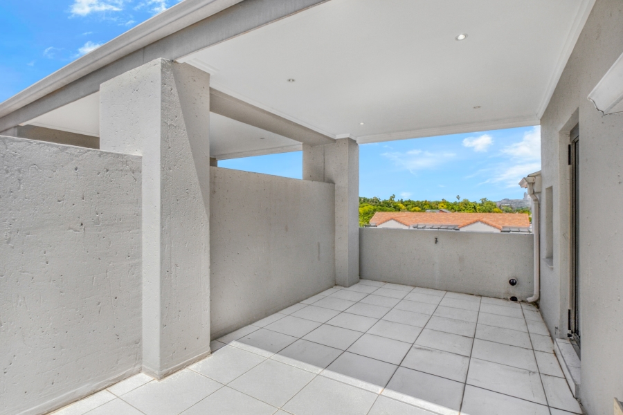 1 Bedroom Property for Sale in Sunninghill Gauteng
