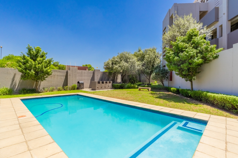 1 Bedroom Property for Sale in Sunninghill Gauteng