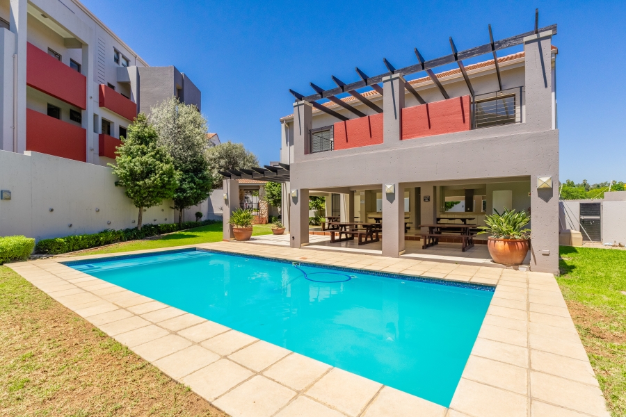 1 Bedroom Property for Sale in Sunninghill Gauteng
