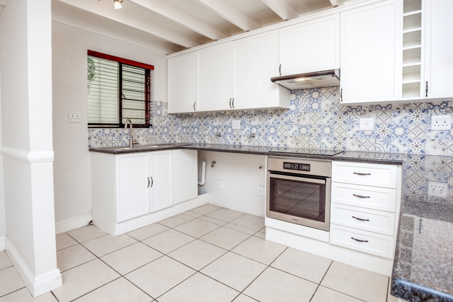 To Let 2 Bedroom Property for Rent in Lonehill Gauteng