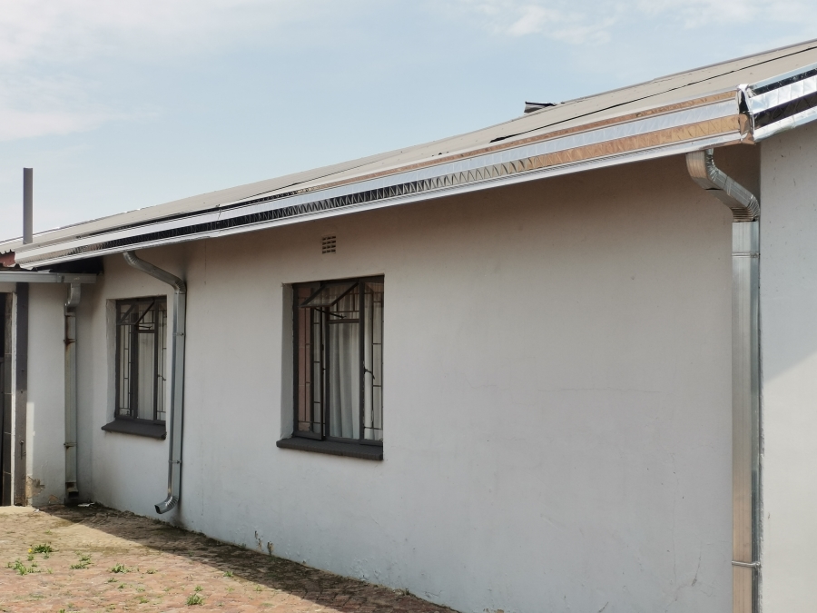 4 Bedroom Property for Sale in Geluksdal Gauteng