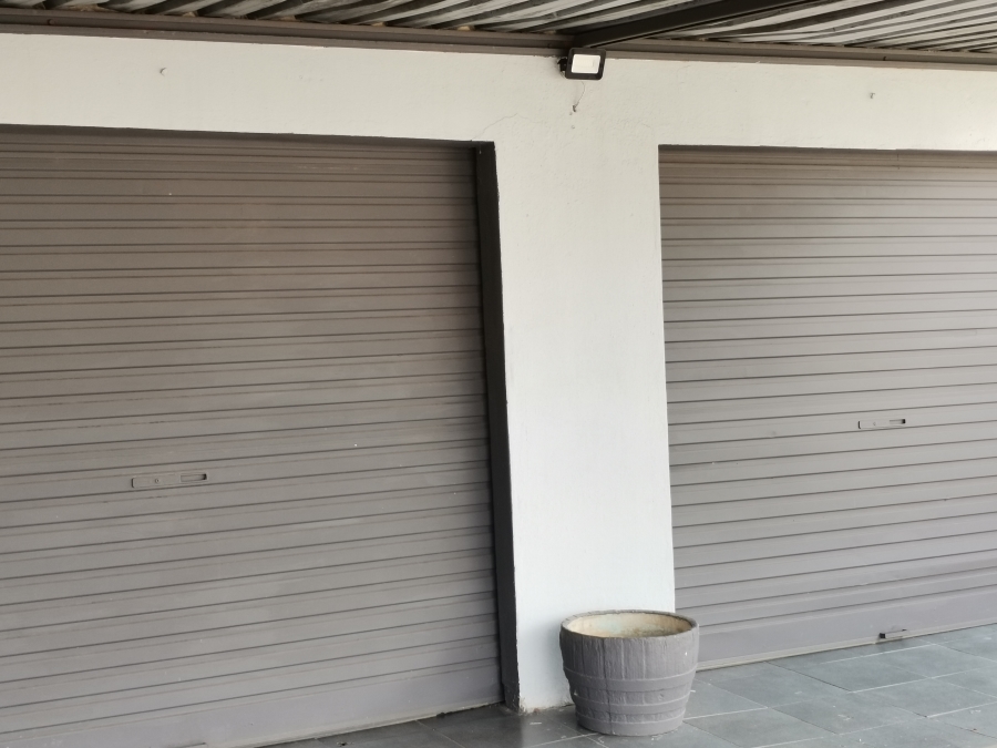 4 Bedroom Property for Sale in Geluksdal Gauteng