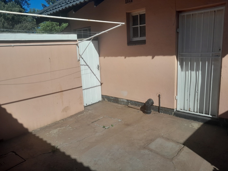To Let 3 Bedroom Property for Rent in Brackenhurst Gauteng