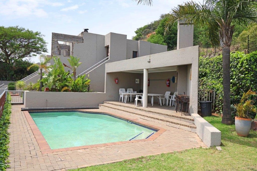2 Bedroom Property for Sale in Sunnyrock Gauteng