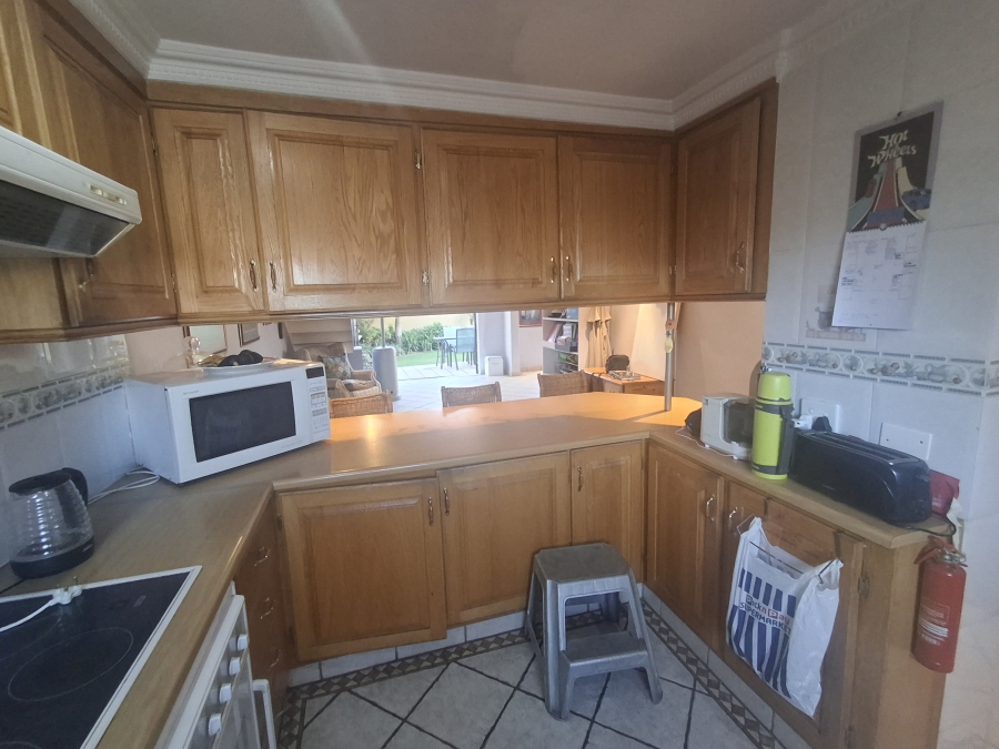 To Let 3 Bedroom Property for Rent in Dowerglen Ext 4 Gauteng