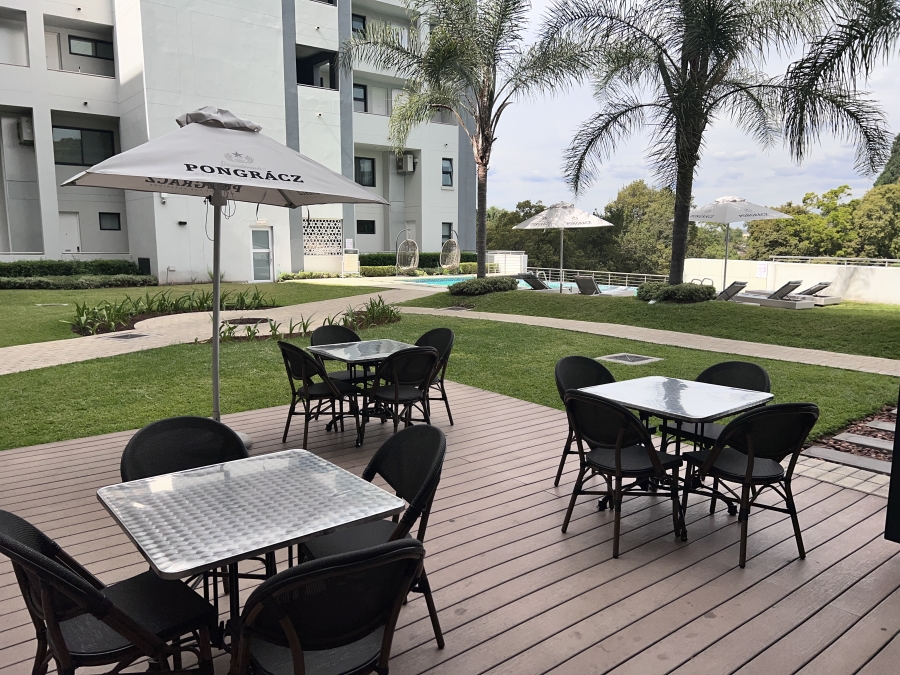 2 Bedroom Property for Sale in Ashlea Gardens Gauteng