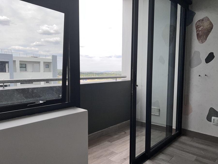 2 Bedroom Property for Sale in Ashlea Gardens Gauteng