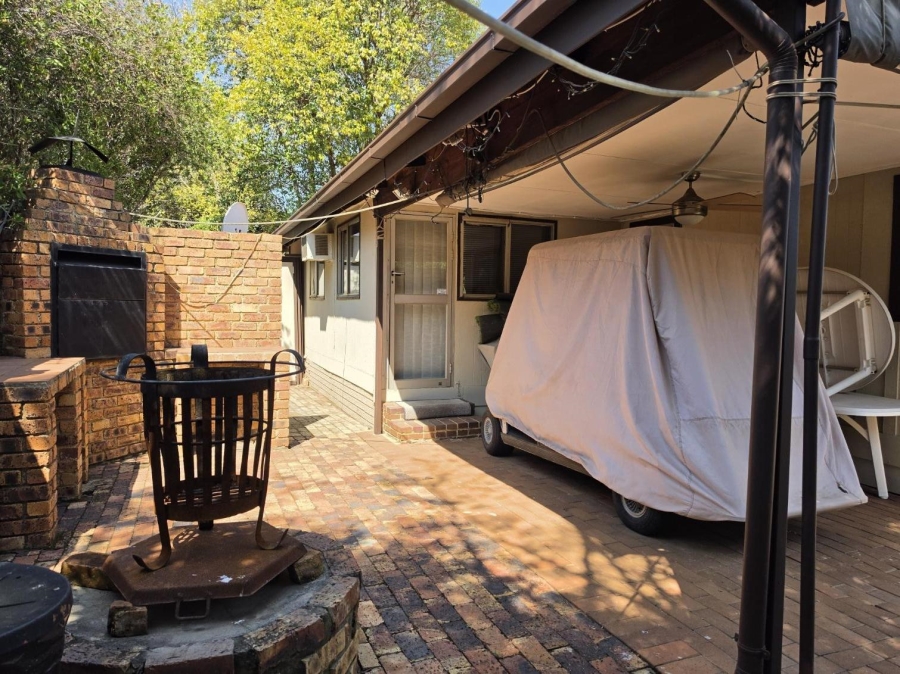 4 Bedroom Property for Sale in Vaal Marina Gauteng