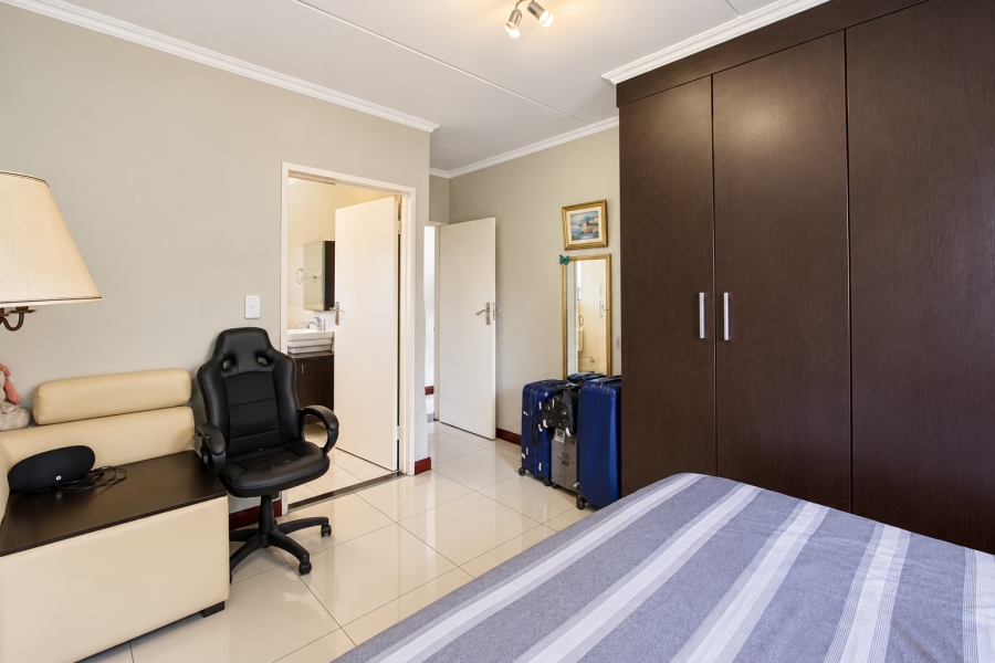3 Bedroom Property for Sale in Noordwyk Gauteng