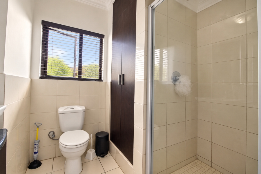 3 Bedroom Property for Sale in Noordwyk Gauteng