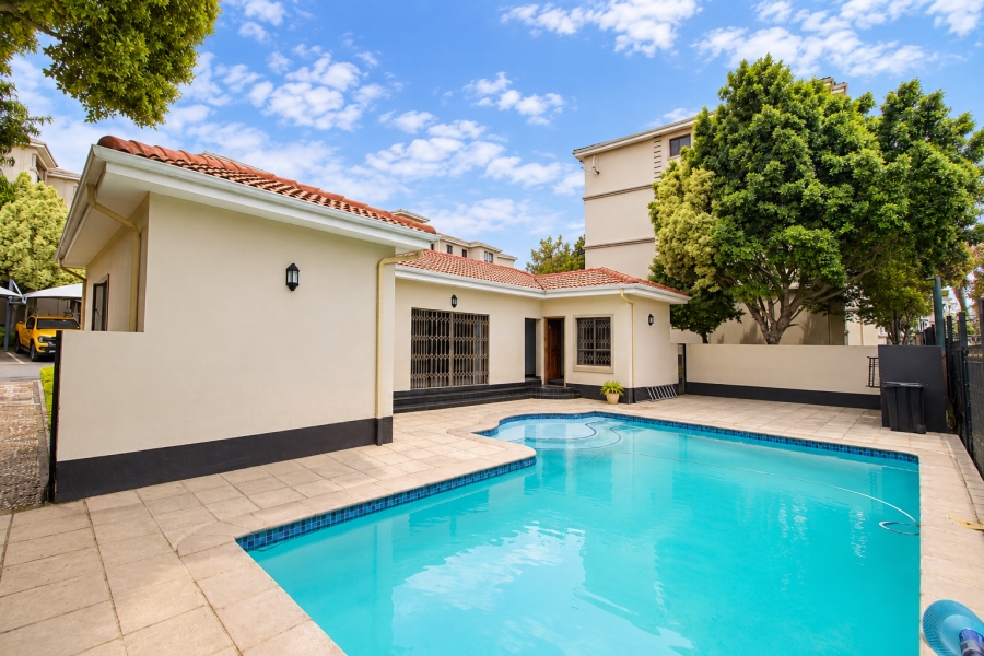3 Bedroom Property for Sale in Noordwyk Gauteng