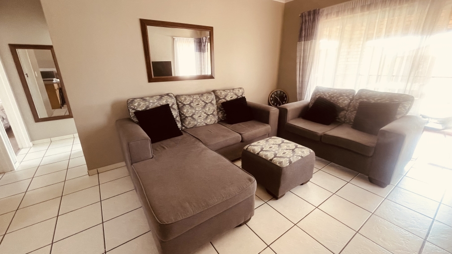 2 Bedroom Property for Sale in Noordwyk Gauteng