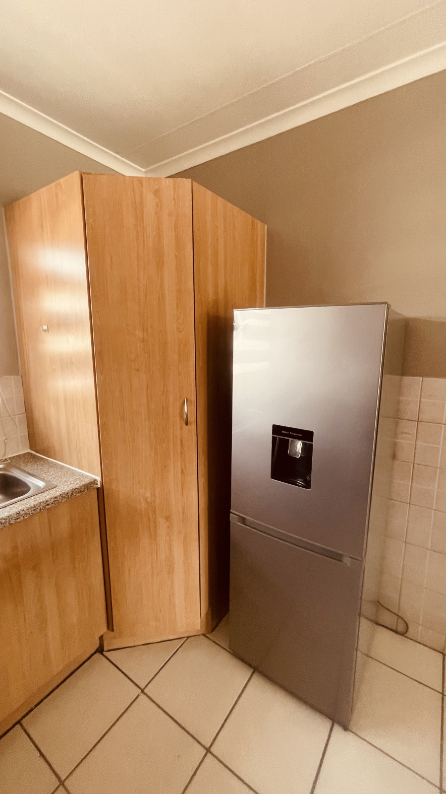 2 Bedroom Property for Sale in Noordwyk Gauteng