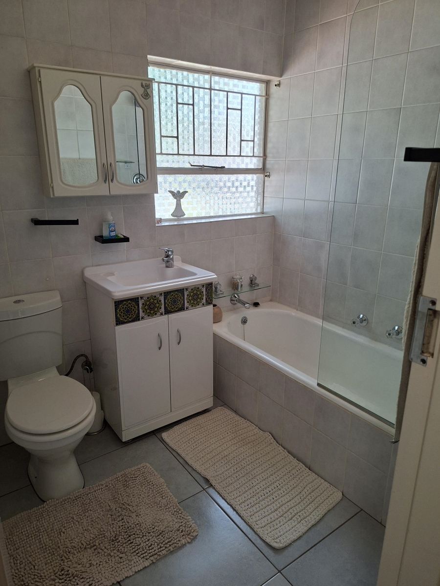 3 Bedroom Property for Sale in Highway Gardens Gauteng