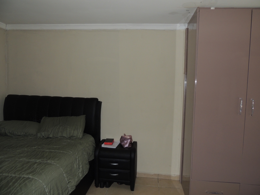 2 Bedroom Property for Sale in South Hills Gauteng