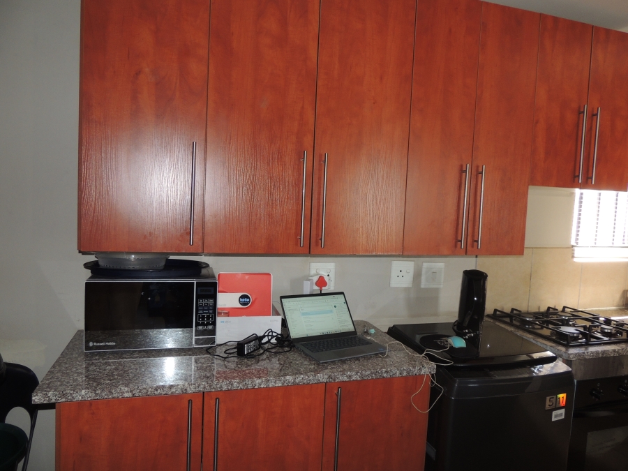 2 Bedroom Property for Sale in South Hills Gauteng