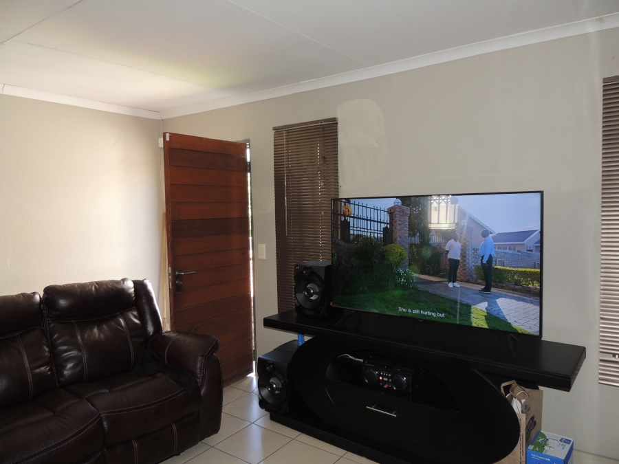 2 Bedroom Property for Sale in South Hills Gauteng