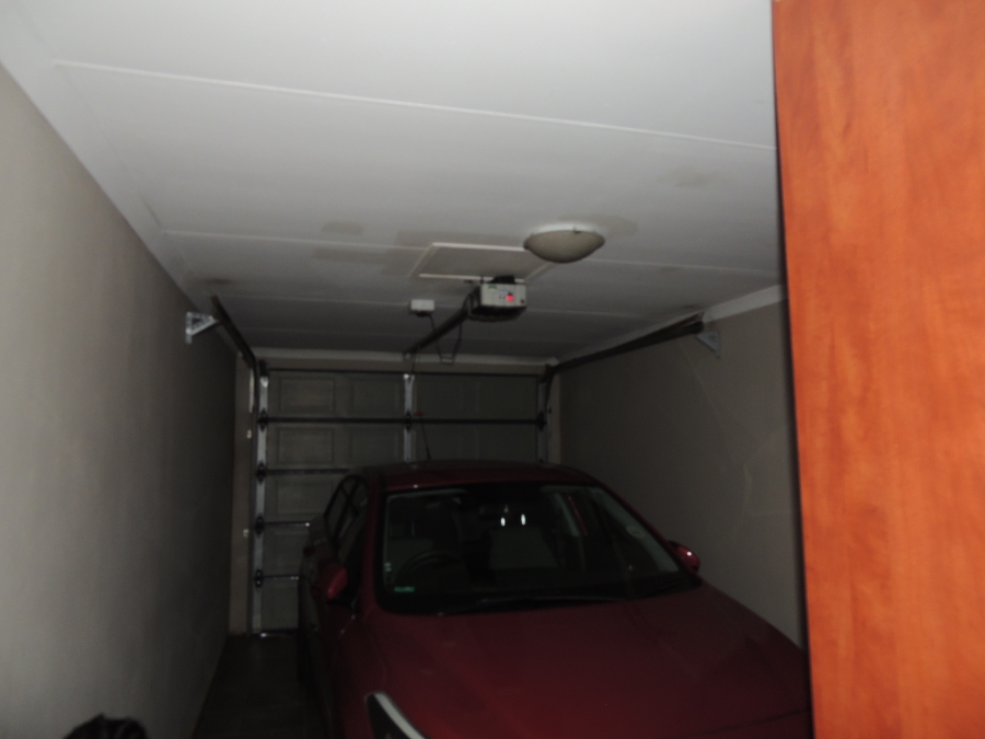 2 Bedroom Property for Sale in South Hills Gauteng