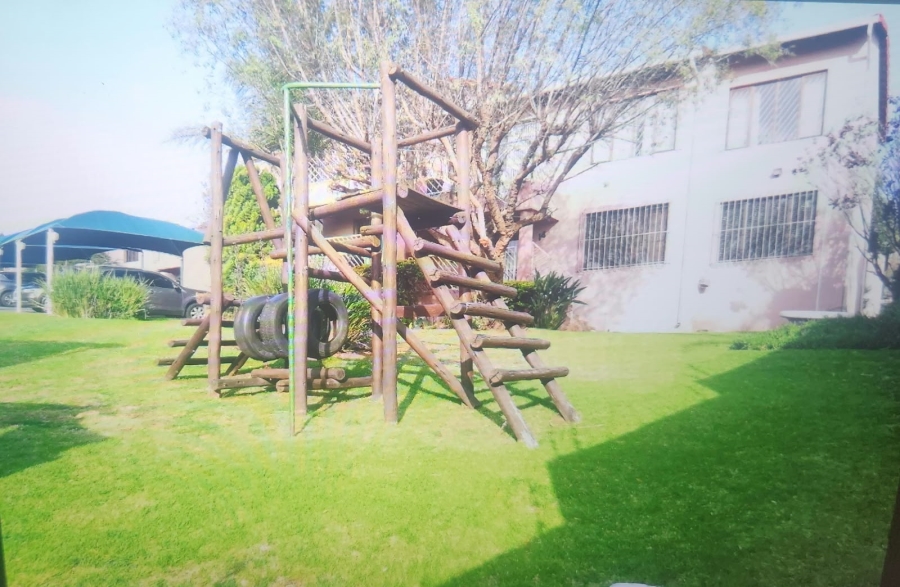 To Let 2 Bedroom Property for Rent in Winchester Hills Gauteng