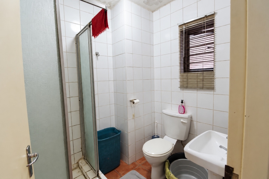 1 Bedroom Property for Sale in Riviera Gauteng