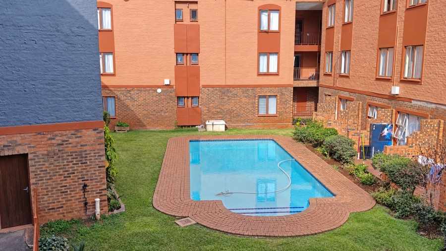 1 Bedroom Property for Sale in Riviera Gauteng